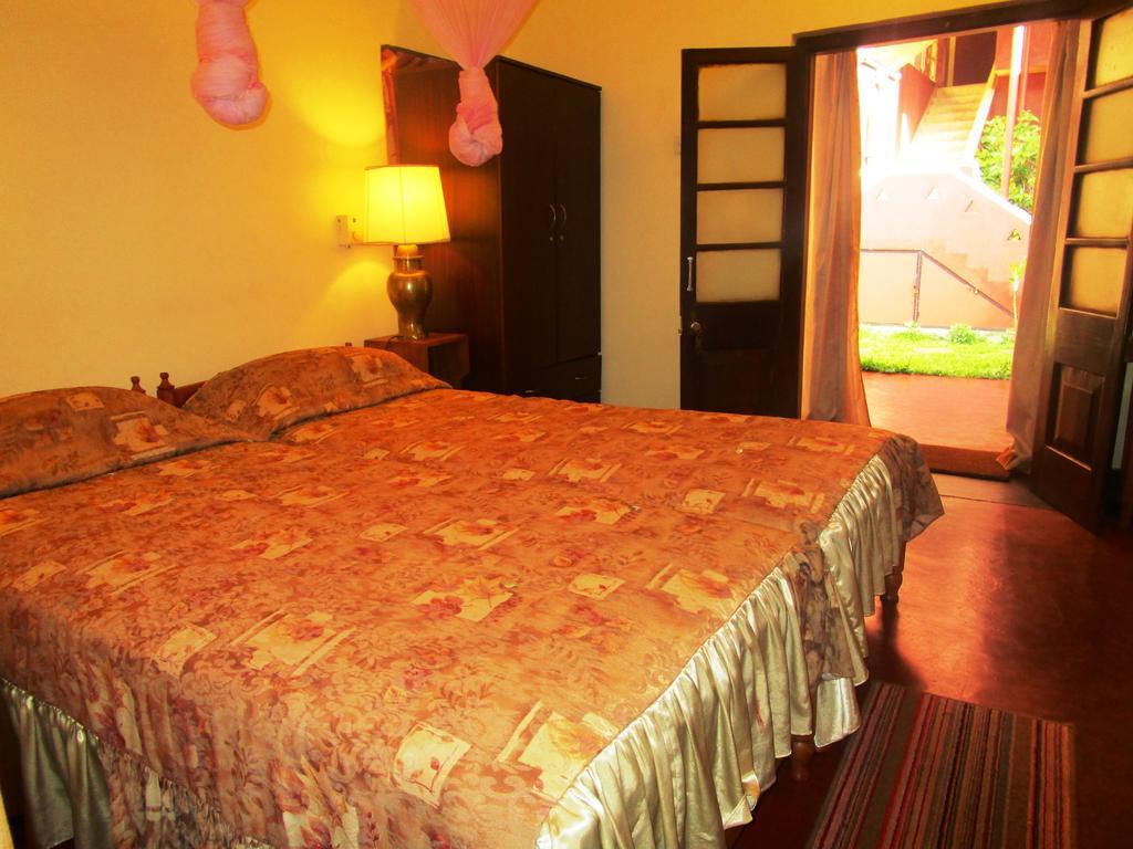 Hotel Shalini อนุราธปุระ ห้อง รูปภาพ